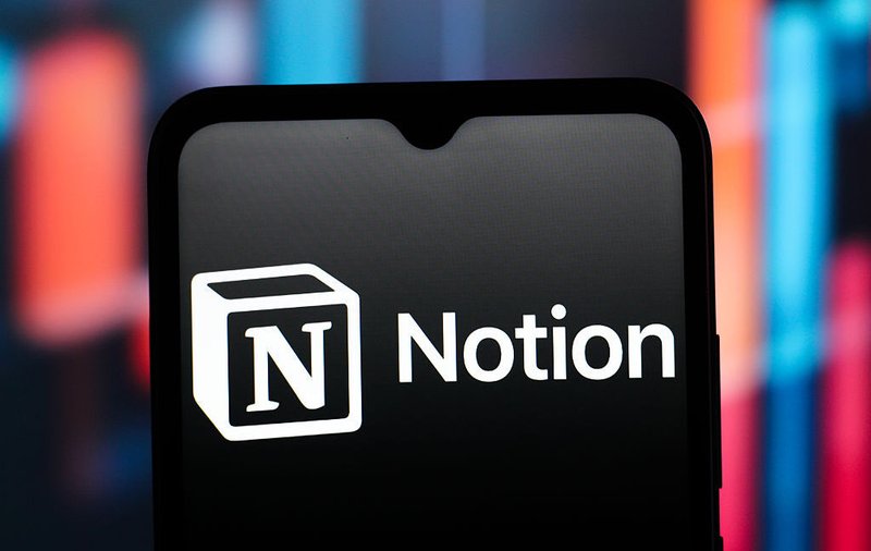Notion chiude Mail: gli agenti AI rimpiazzano l’email tradizionale