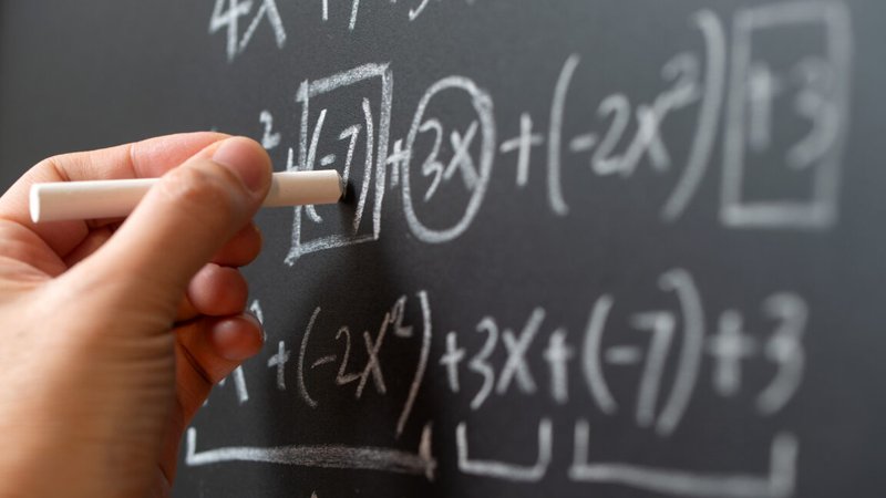 Matematici e AI: la Dichiarazione di Leida mette in guardia sull'influenza tech