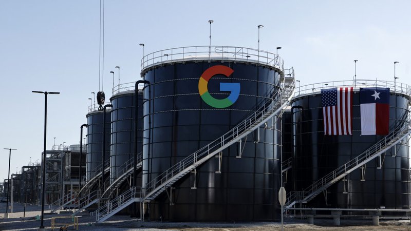 L'espansione AI di Google spinge il consumo elettrico a +37% nel 2025