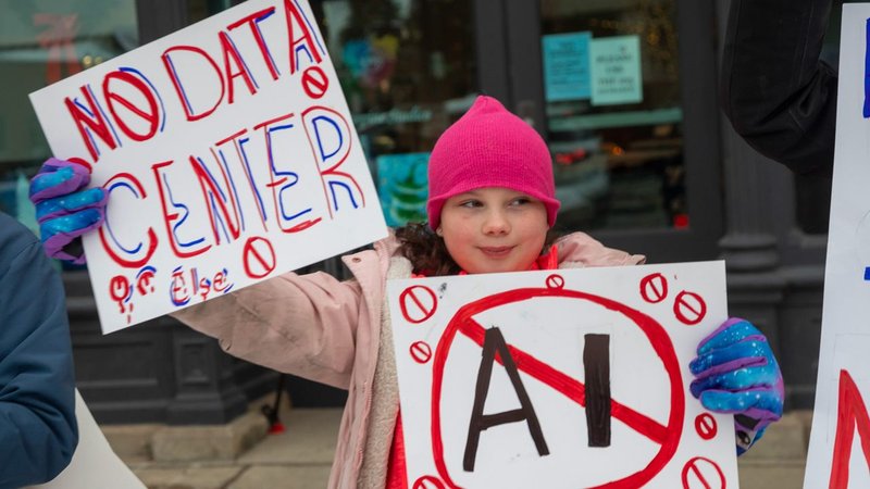 Local Opposition Slows US AI Data Center Projects: Billions in Costs for Hyperscalers