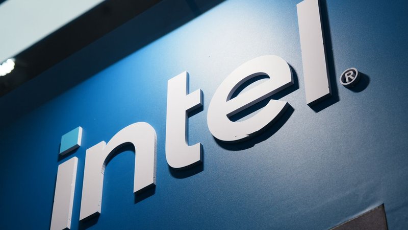 Intel e SK Hynix: accordo sul packaging per l'integrazione HBM