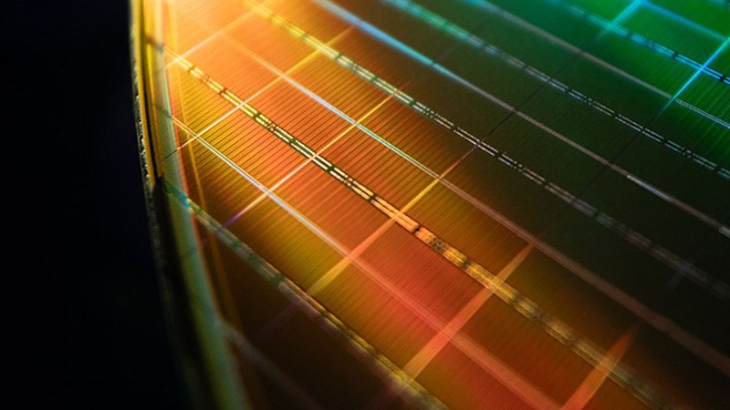 DDR2: prezzi alle stelle (+60%) per la carenza di DRAM spinta dall'IA