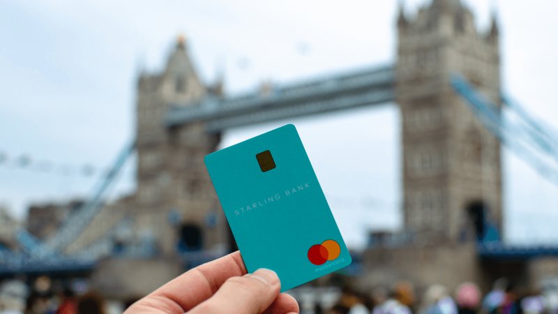 Starling Bank: Profitti in calo, ma la sussidiaria SaaS Engine raddoppia i clienti