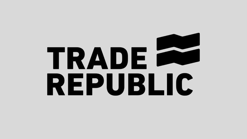 Trade Republic Axes AI Chatbots, Replaces Them with Over 1,000 Human Agents for Customer Service