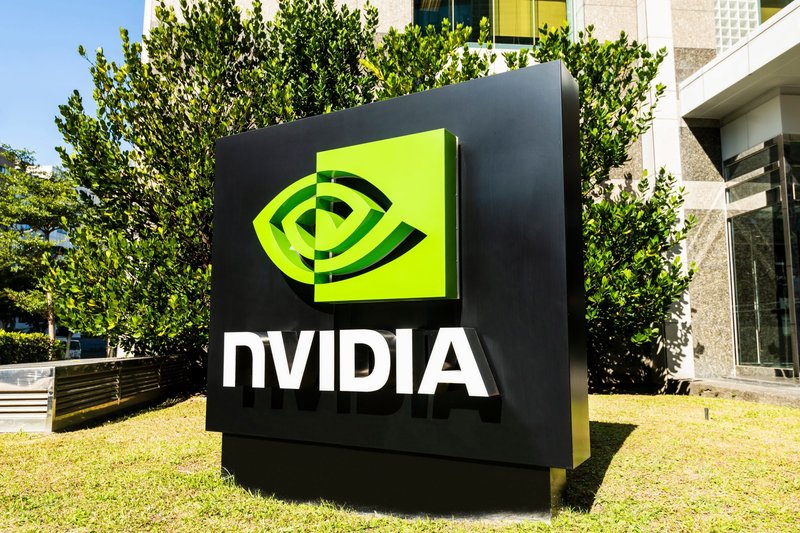 Nvidia presenta piattaforma IA di nuova generazione per robotaxi