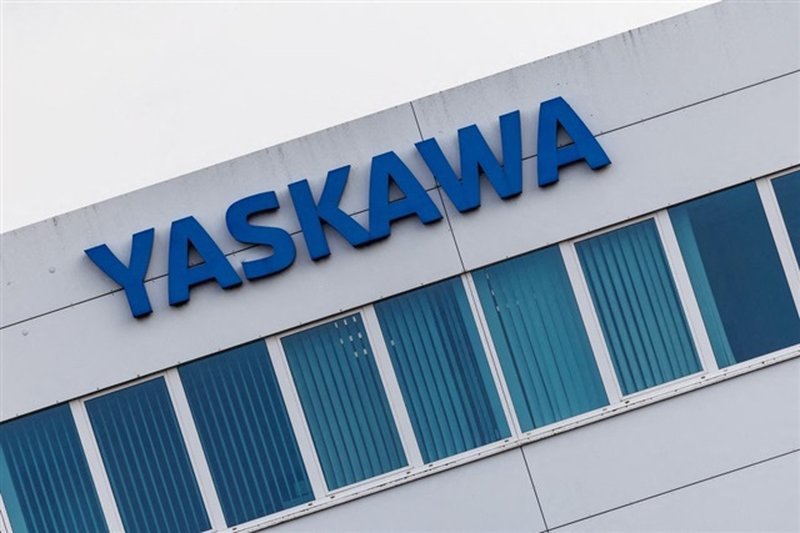 Yaskawa Electric: la domanda di robot AI e chip spinge i profitti