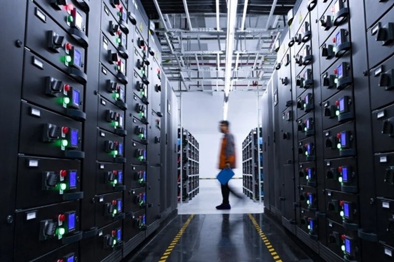 I data center AI al limite delle interconnessioni: cresce la domanda di moduli ottici