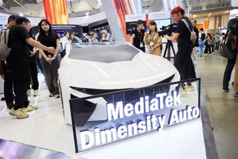 MediaTek presenta un cockpit intelligente con IA per veicoli di nuova generazione