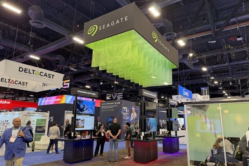 Seagate supera le attese: la domanda di cloud e AI spinge la crescita