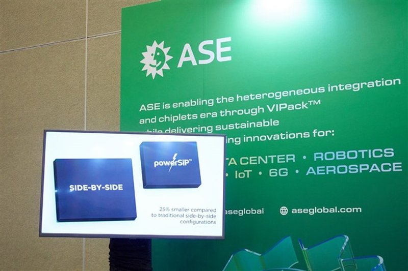 ASE alza il CapEx a 8,5 miliardi di dollari: spinta al packaging avanzato per l'AI
