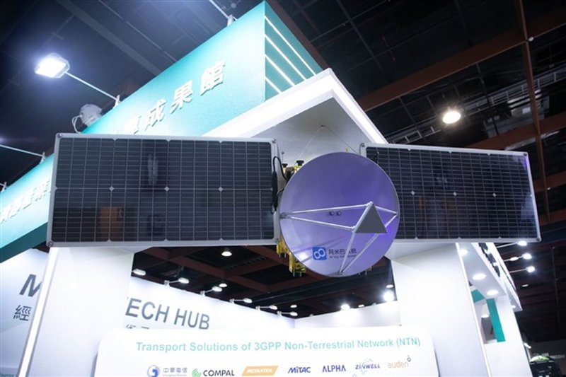 Taiwanese Makers and LEO Satellites Reshape Global Supply Chains