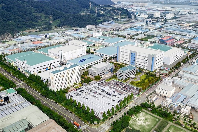 South Korea Accelerates in Advanced Chip Packaging: Implications for On-Premise AI