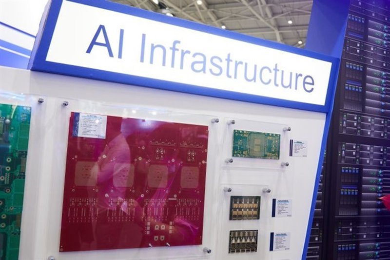 AI Demand Lifts Zhen Ding: Server and Chip Substrate Sales Surge