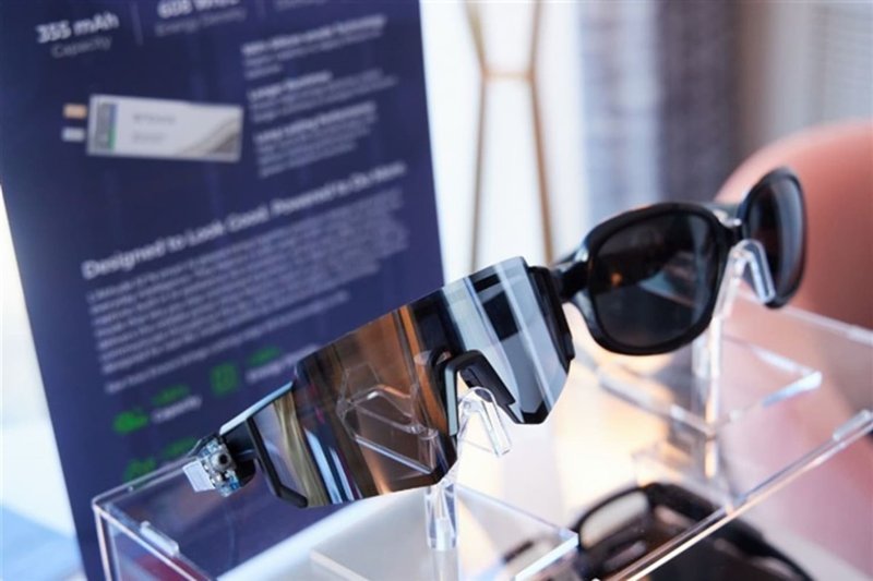 Aziende ottiche nel mercato degli smart snow goggles: nuove dinamiche nella supply chain