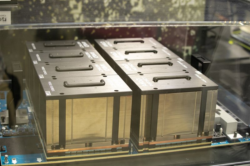Rising AI Server Demand Fuels Growth in Infrastructure Component Market