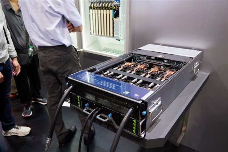 Lotes: Server and AI Connectors Drive Record Revenue, Targeting Market Share