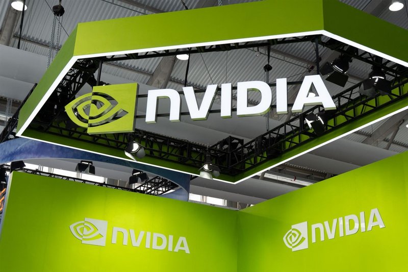 Nvidia and the 'AI Factory' Race: Blackwell, Vera, and Rubin Redefine the Market