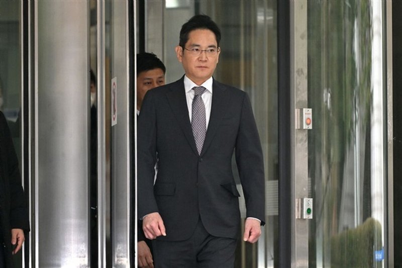 Samsung sfida TSMC a Taiwan: la strategia di integrazione memoria e fonderia