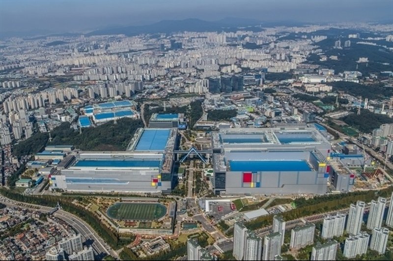 Samsung Foundry e Cadence: nuovi orizzonti per l'AI in robotica e automotive
