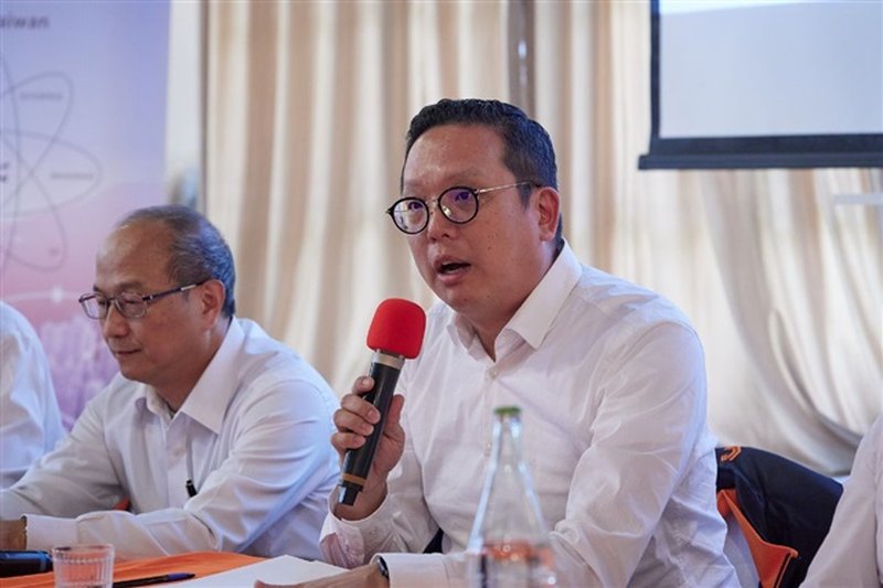 Chief Telecom Sees AI Demand Driving Data Center Expansion