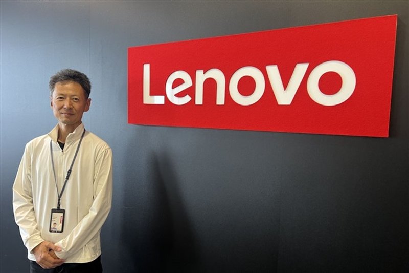 Lenovo punta sull'AI on-device per rilanciare l'aggiornamento dei PC aziendali