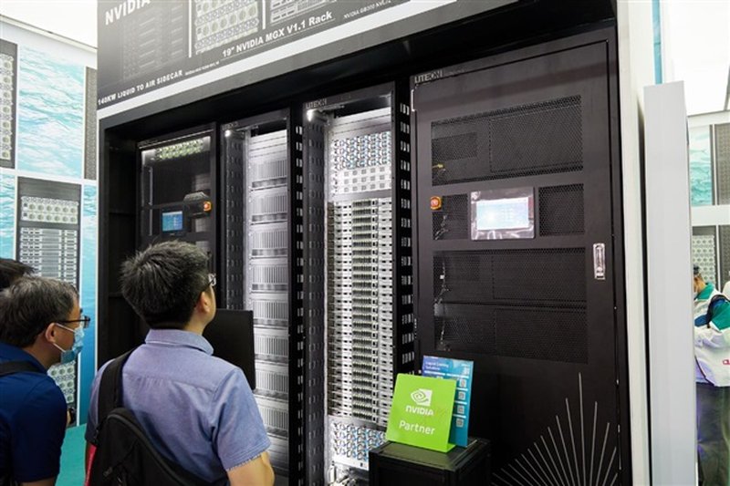 800VDC: A Game Changer for Data Centers, Amidst Regulatory and Supply Chain Challenges