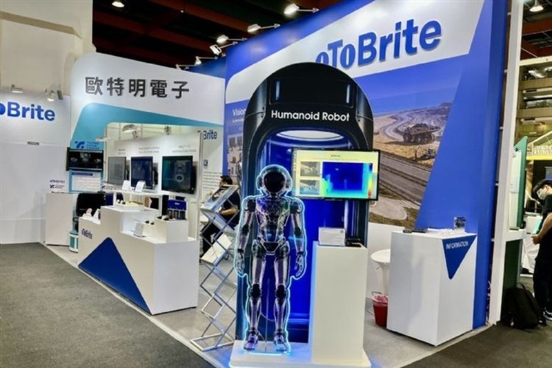 oToBrite e Turing Drive uniscono le forze per l'AI visiva nella guida autonoma