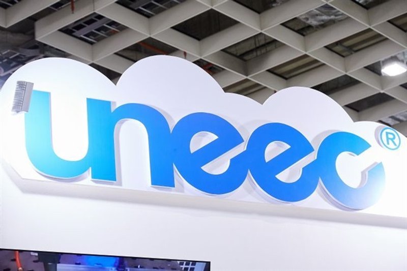 Uneec e l'espansione nei rack a raffreddamento liquido per l'AI on-premise