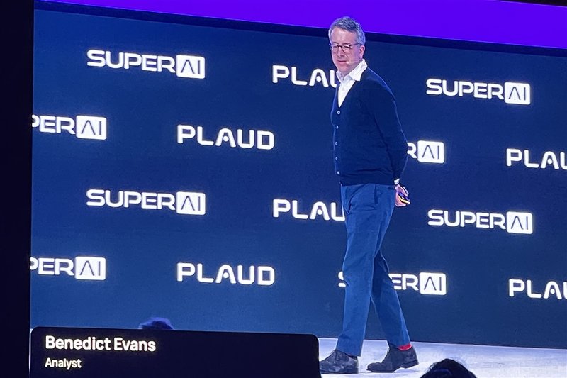 AI Reshapes Enterprise Landscape: Implications for On-Premise Deployments