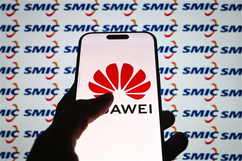 SMIC riduce il divario con Intel, ma i limiti cinesi sui chip persistono