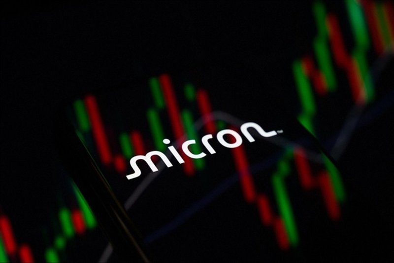 Micron e il buyback che svela la dipendenza dell’AI dalla memoria
