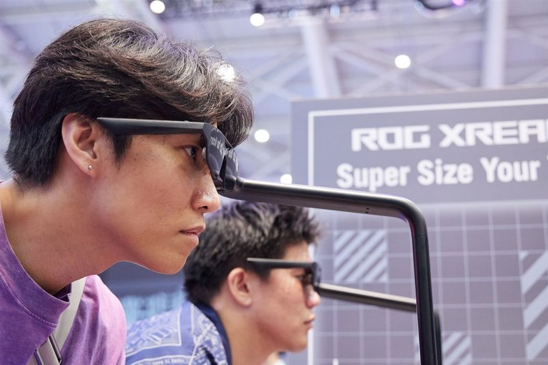 Smart glasses market booms: local AI and AR accelerate adoption