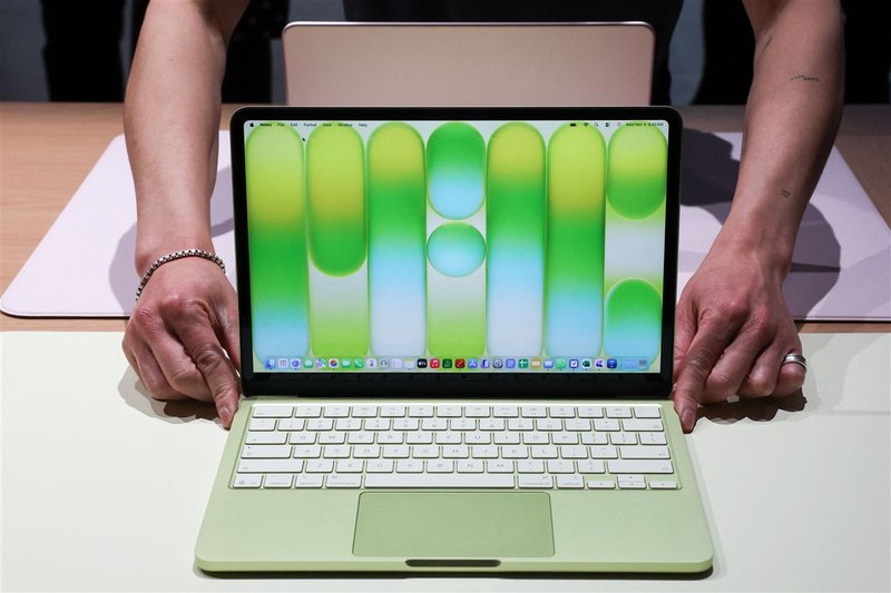 Memory shortage: why Apple can't afford to wait