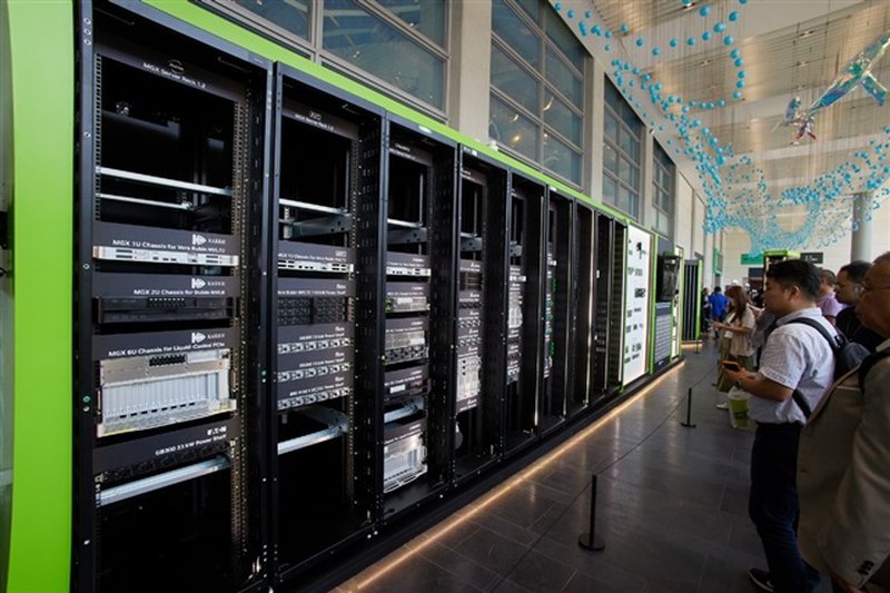Nuove piattaforme GPU e ASIC: un impulso atteso per i server AI nel 2026