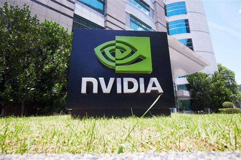 L’ecosistema GPU-rete di Nvidia domina gli switch Ethernet per data center