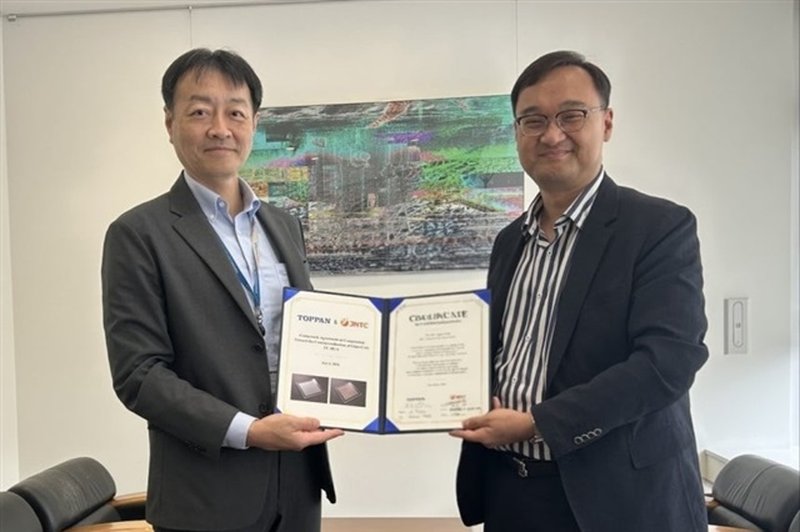 JNTC-TOPPAN’s glass substrate push signals an AI packaging supply-chain shift
