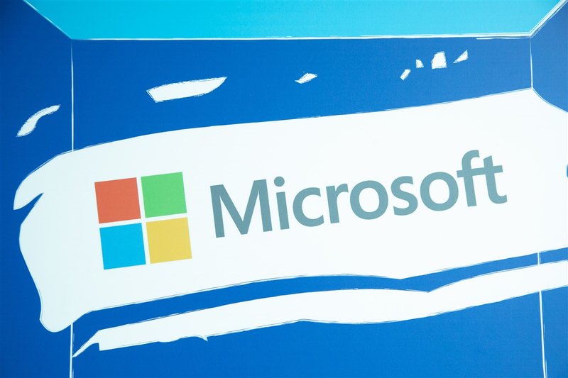 Microsoft svela AI bug hunter. E la sovranità dei dati?