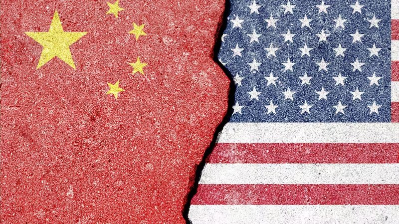 La Cina limita gli investimenti USA nelle sue aziende AI: escalation nella guerra tecnicica