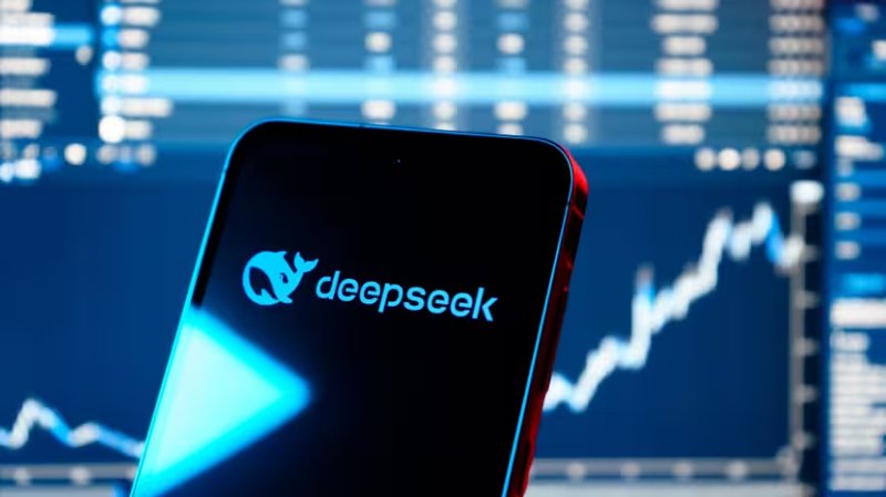 DeepSeek lancia V4-Pro e V4-Flash, puntando all'eccellenza Open Source