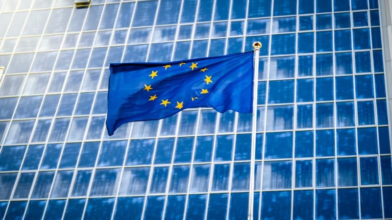 La dipendenza europea dal cloud: implicazioni per la sovranità AI e dei dati