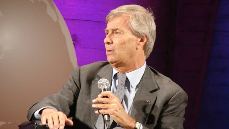 Bolloré respinge l'offerta da 64 miliardi di dollari di Ackman per Universal Music Group