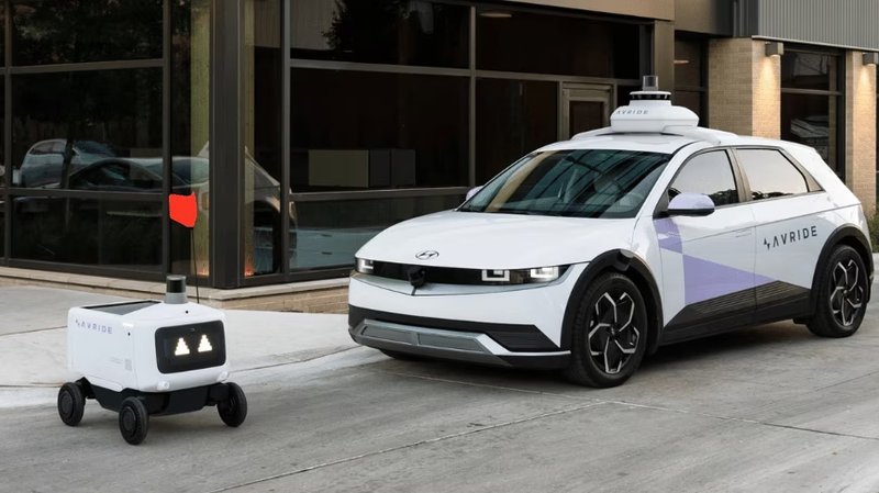 NHTSA Investigation into Avride: 16 Crashes in Four Months for Uber's Robotaxis