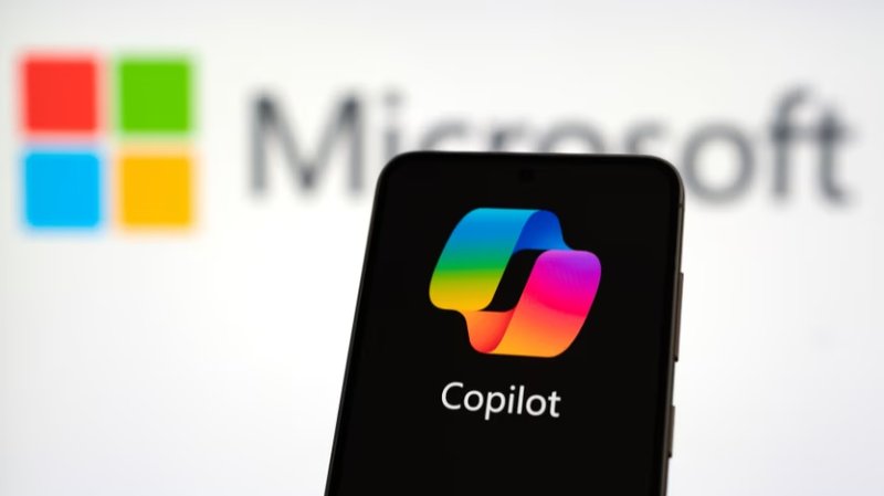 Microsoft rende Copilot opzionale su Windows 11: un segnale per l'adozione enterprise?