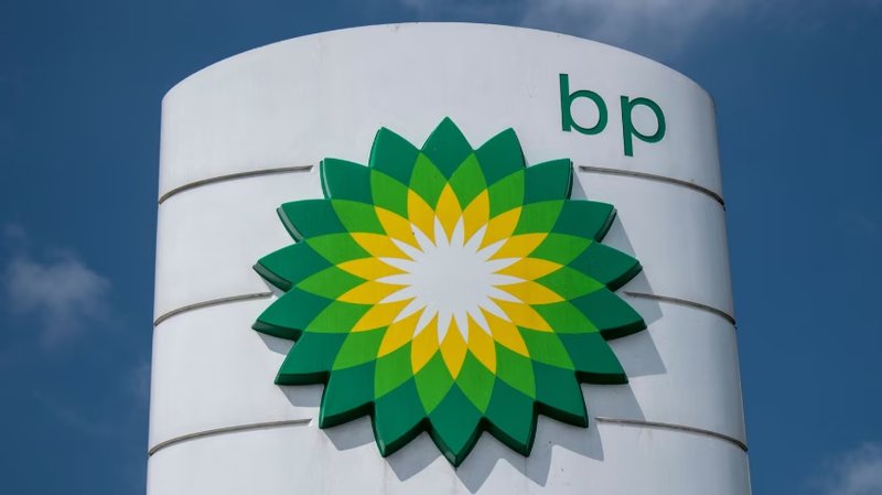 California, distributori di benzina sotto accusa per l’uso di algoritmi nei prezzi