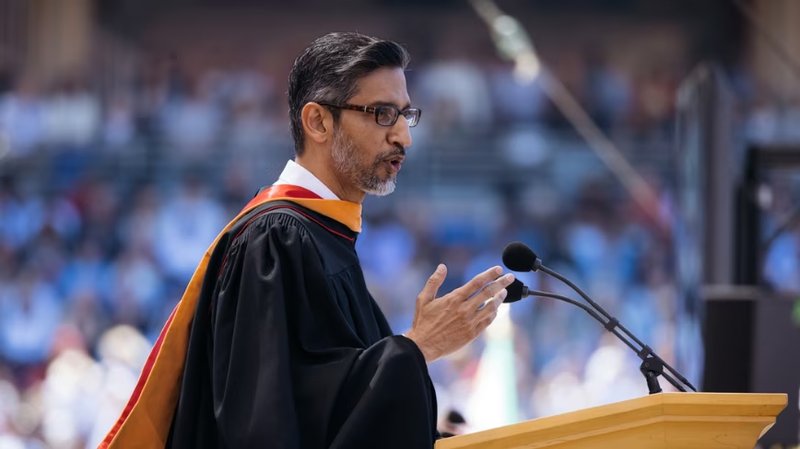 Sundar Pichai a Stanford: ottimismo e silenzio sull'AI, tra le contestazioni