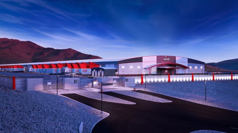 Switch punta a una valutazione da 50 miliardi di dollari nel boom dei data center
