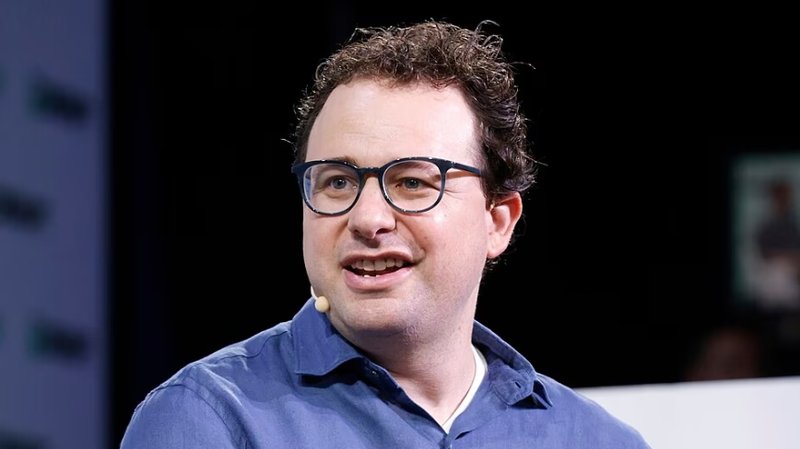 Claude wins over paying consumers: credit card data shows 75% growth