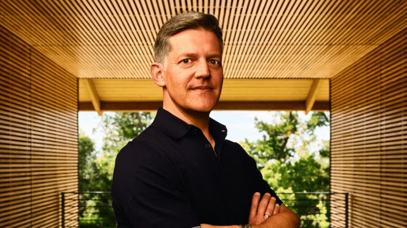 SpaceX nomina Roelof Botha di Sequoia Capital nel consiglio di amministrazione