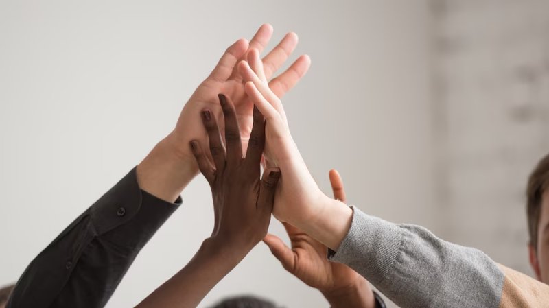 Sentient Foundation mette 42 milioni per l'AGI open-source: una spinta alla sovranità AI