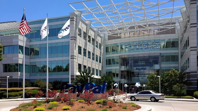 Tencent e PayPal: un ponte per i pagamenti digitali in Cina